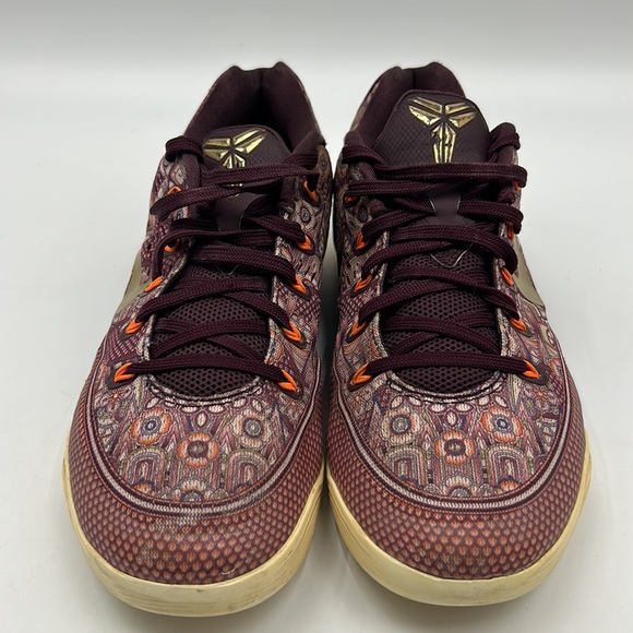 NIKE KOBE IX 9 EM SILK MENS SIZE 9.5 ATHLETIC SHOES GOLD PURPLE - Picture 2 of 12